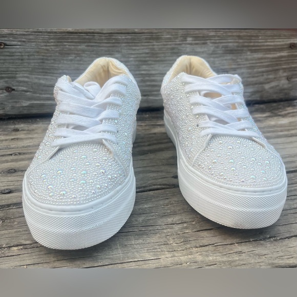 BETSEY JOHNSON WHITE IVORY SPARKLY WOMENS 8.5 M SIDNY SNEAKERS - Picture 11 of 13